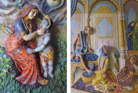 Dei bassorilievi che illustrano i divertimenti di Krishna adornano le pareti esterne del tempio.